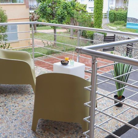 Villa Machlo 阿让 外观 照片
